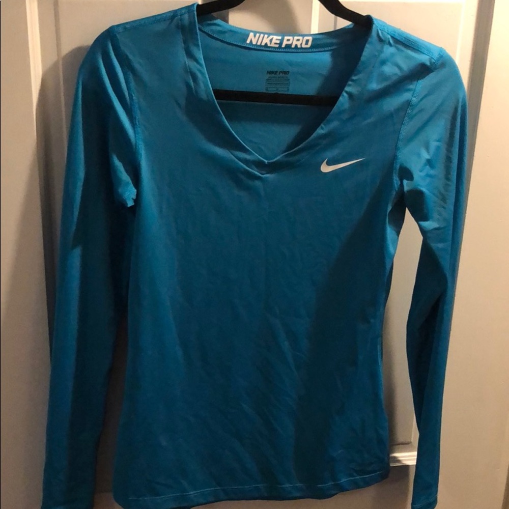 Nike Pro dry fit long sleeve shirt